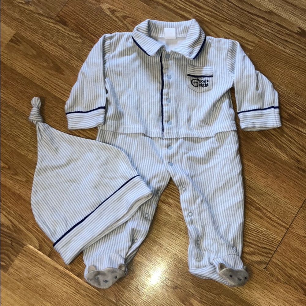 Baby Sleeper with Night Cap